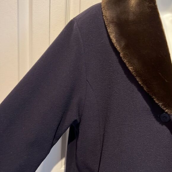 Steilmann Navy Wool Blend Coat With Brown Faux Fur Collar Size 10 - Picture 5 of 13